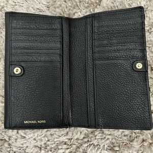 Michael Kors Like New Wallet